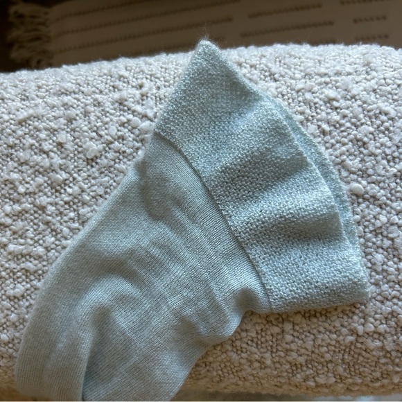 Louis Vuitton vintage pale green cashmere sweater blouse top - Picture 7 of 8